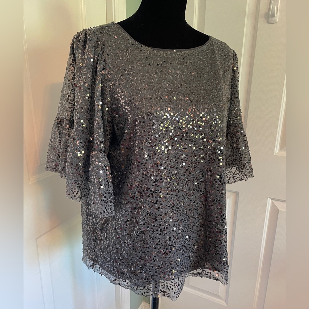 NWT - Maeve by Anthropology Gray Sequin Top - XL